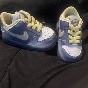 Nike Kids Sneakers in Blue and White